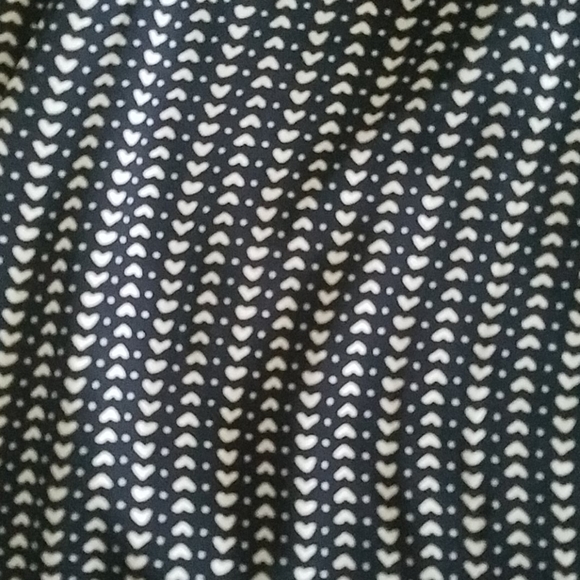 LC Heart Blouse - Picture 3 of 4